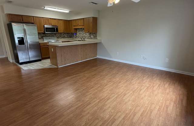 1409-1 Deer Haven Lane Gallery 2