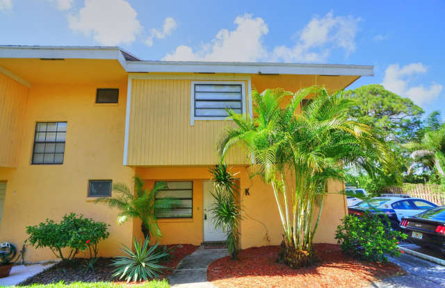 4330 Lilac Street - 4330 Lilac Street, Palm Beach Gardens, FL 33410