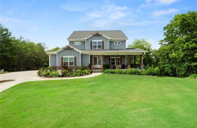 175 Stoneledge Trace N - 175 STONELEDGE TRCE N, Pickens County, GA 30143