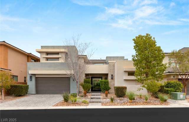 74 Pristine Glen Street photos photos