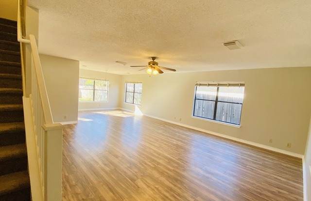 7018 River Elms Gallery 3