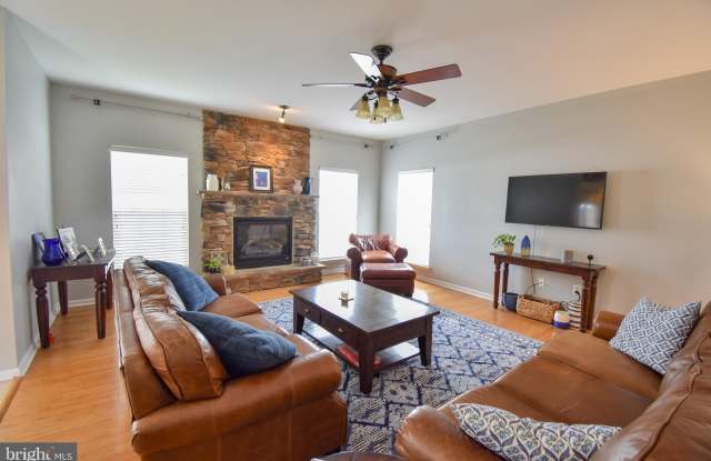 29670 OLD CREEK Lane Gallery 4