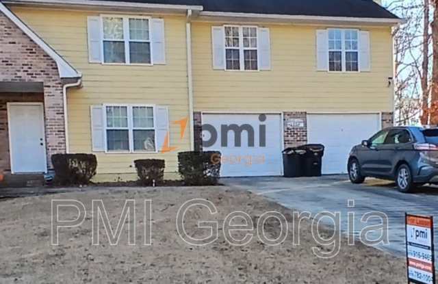 2036 Laboon Circle - 2036 Laboon Circle, Clayton County, GA 30349
