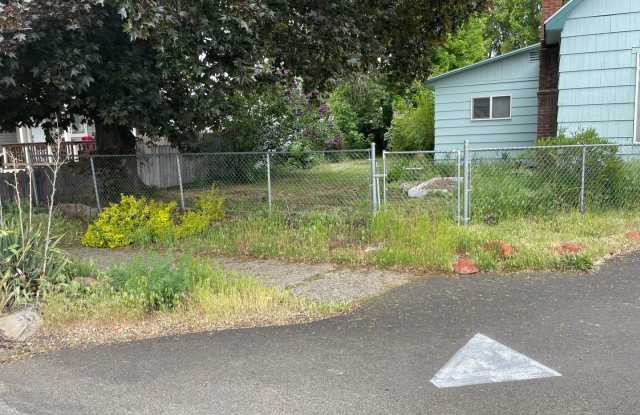 1323 Y Ave photos photos