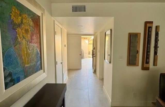 6 Granada Drive Gallery 4