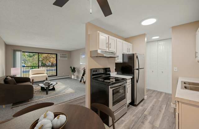 Eastgate Apartments Gallery 2
