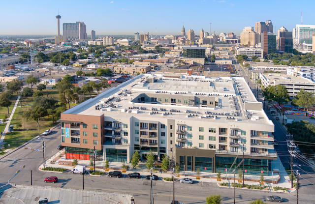 The Flats at River North Gallery 2