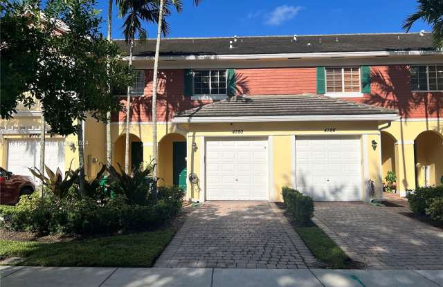 4780 Sundance Way photos photos