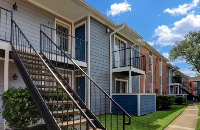 The Establishment at 1800 Apartments Gallery 2