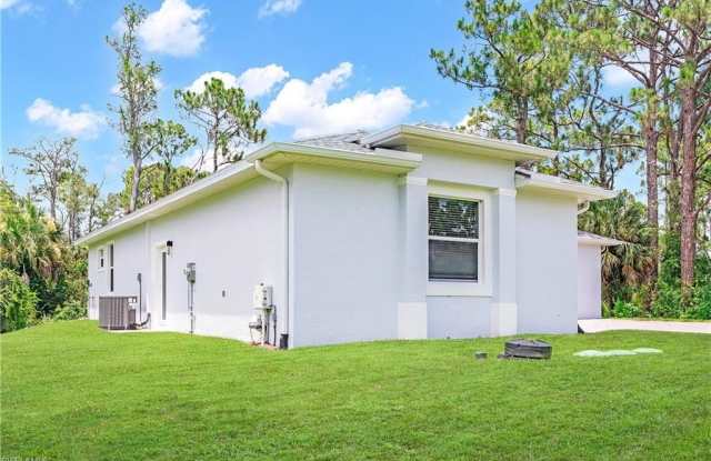 578 Woodview Dr Gallery 3