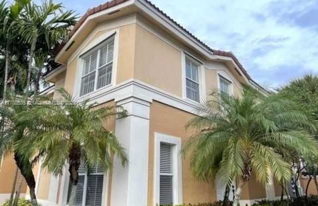 12925 SW 30th St photos photos