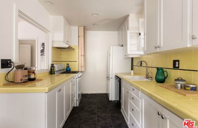 2146 Stanley Hills Drive - 2146 Stanley Hills Drive, Los Angeles, CA 90046