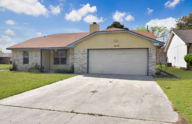 1419 Amber Rd photos photos