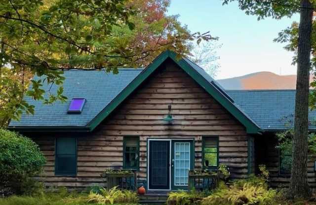 40 Sunset Ridge Gallery 1