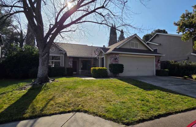 Super clean! 3 Bdrm, 2 Bath near Lembi Park photos photos