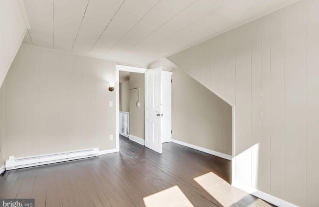 Spacious 3 Bedroom, 1 Bath Home in Harrisburg, Pa! photos photos