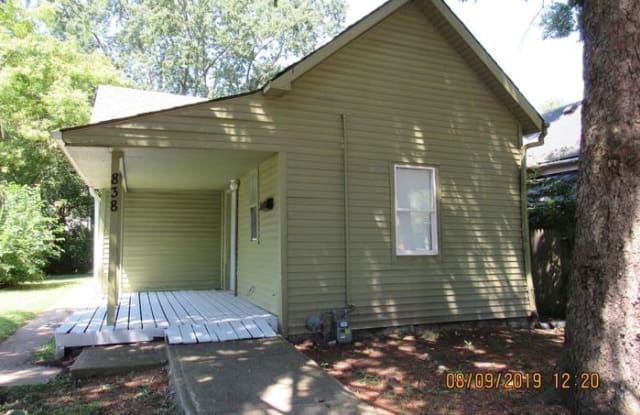 838 N Tacoma Ave - 838 North Tacoma Avenue, Indianapolis, IN 46201