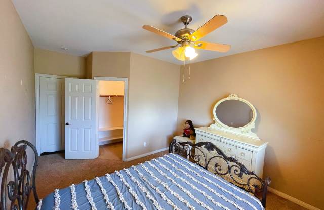 26434 Aldertree Ct Gallery 4