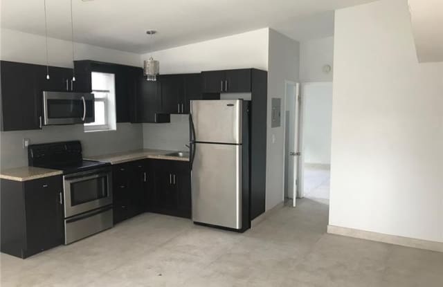 725 S 20th Avenue photos photos