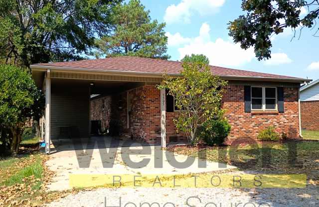 Comfortable 3-Bed, 2-Bath Rental in Quiet Neighborhood photos photos