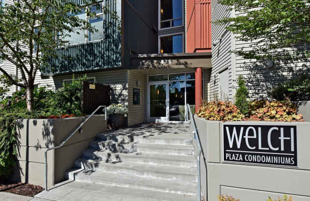 Spacious 2BR/1.75BA Condo in Convenient Location (Central District) Gallery 3