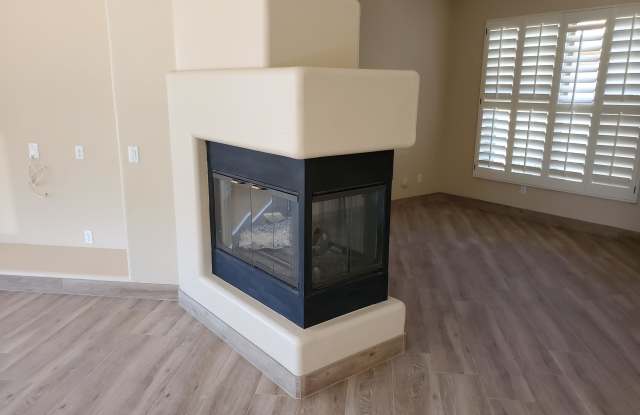 11599 E RAINTREE Drive Gallery 4