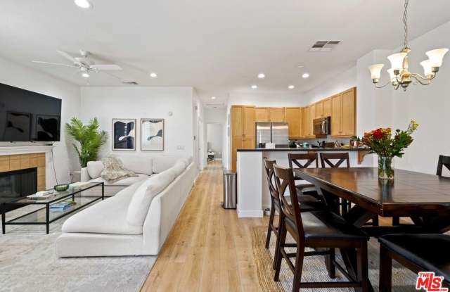 17969 Lost Canyon Rd unit: 75 photos photos 17969 Lost Canyon Rd unit: 75 photos photos