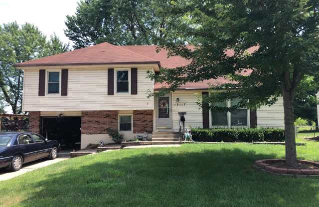 13117 Donnelly Avenue - 13117 Donnelly Avenue, Grandview, MO 64030