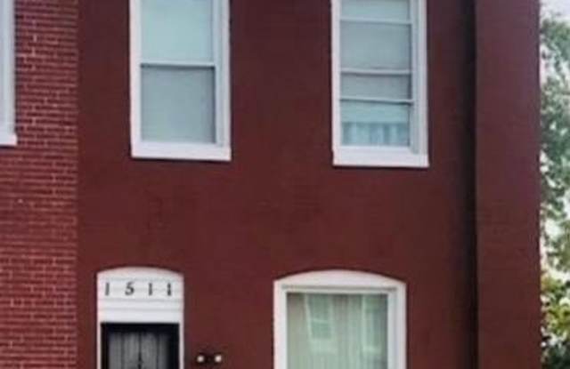1511 N MONTFORD AVENUE photos photos