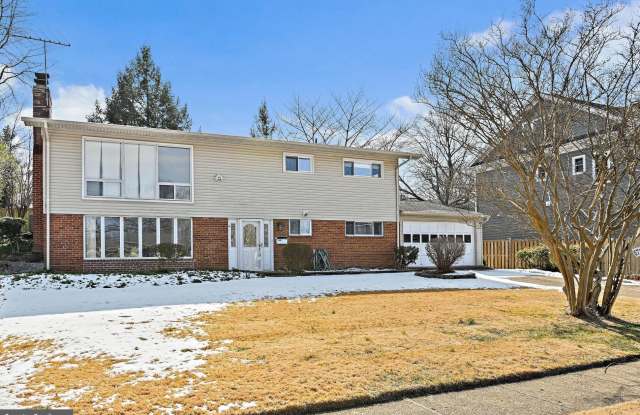 6713 OLD CHESTERBROOK Road photos photos