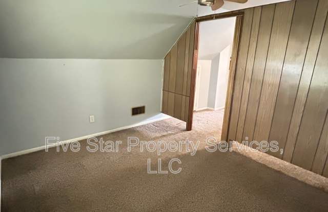 2244 S 9th St photos photos