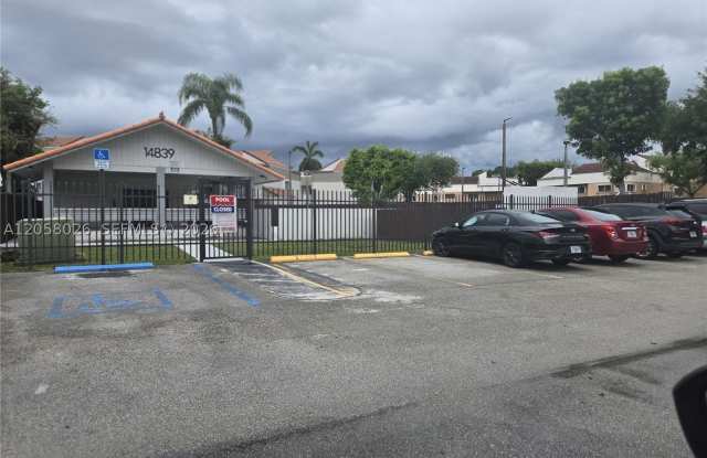 14835 SW 80th St Gallery 2