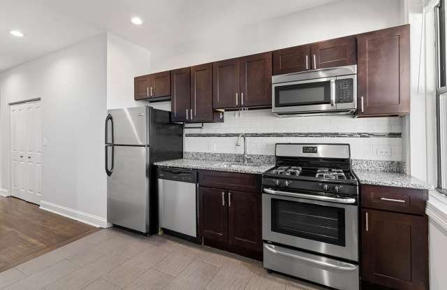 3048 W Leland Ave photos photos