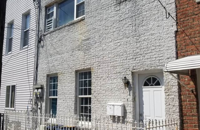 242 Griffith St photos photos 242 Griffith St photos photos