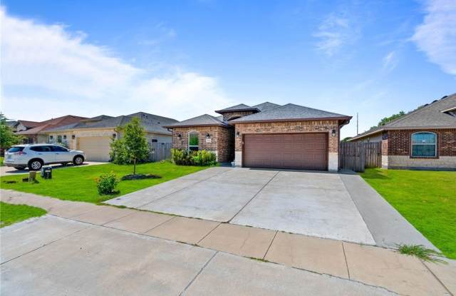 7341 Clapton Drive Gallery 2
