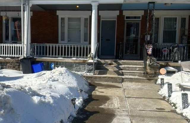 5608 N MASCHER Street photos photos