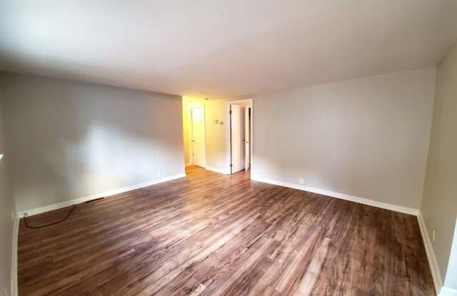 5628 Anderson Road Gallery 2