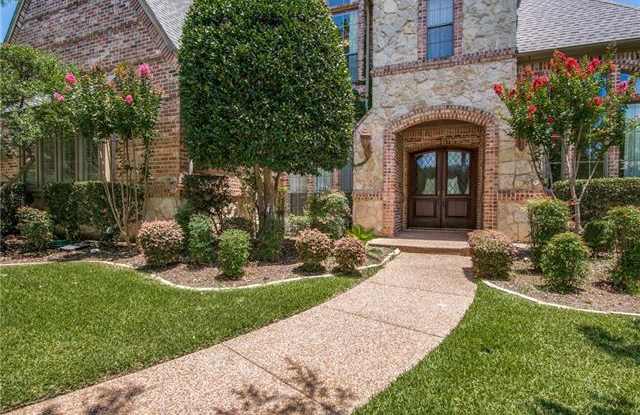 1214 Lorraine Court Gallery 3
