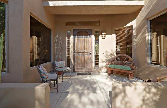 6894 E THIRSTY CACTUS Lane Gallery 4