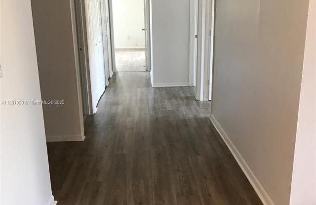 8811 SW 132nd Pl photos photos 8811 SW 132nd Pl photos photos