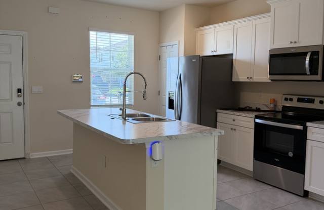 136 Whispering Brook Drive Gallery 3