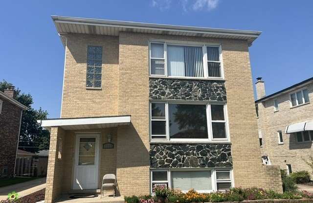 7946 Nordica Avenue Gallery 2