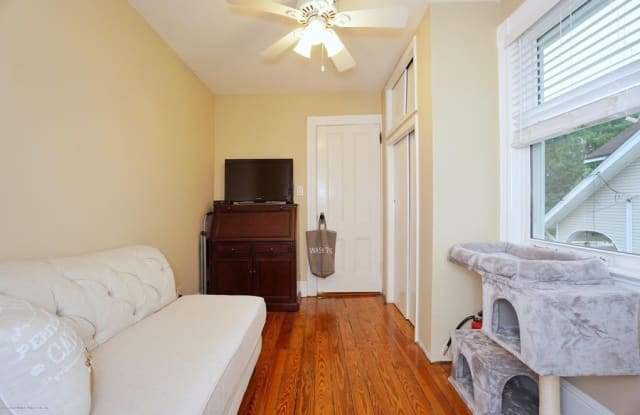 64 Cleveland Avenue - 64 Cleveland Avenue, Staten Island, NY 10308