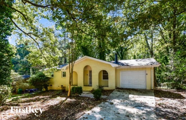 595 Sheppard Road - 595 Sheppard Road, Stone Mountain, GA 30083