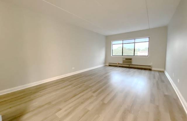 835 Pearson Street Gallery 3