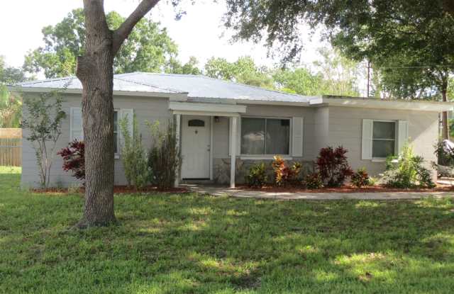 3012 W Meadow St - 3012 West Meadow Street, Tampa, FL 33611