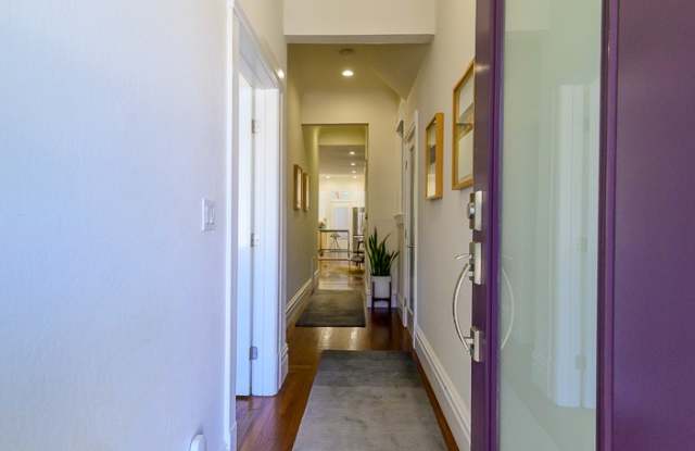 1242 Sanchez Street Gallery 2