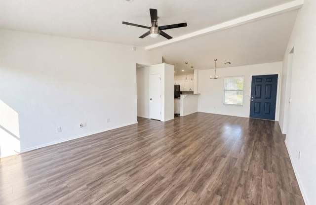 2404 Hunting Horse Trail Gallery 1