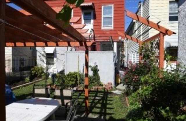 52 Belmont Ave Gallery 3