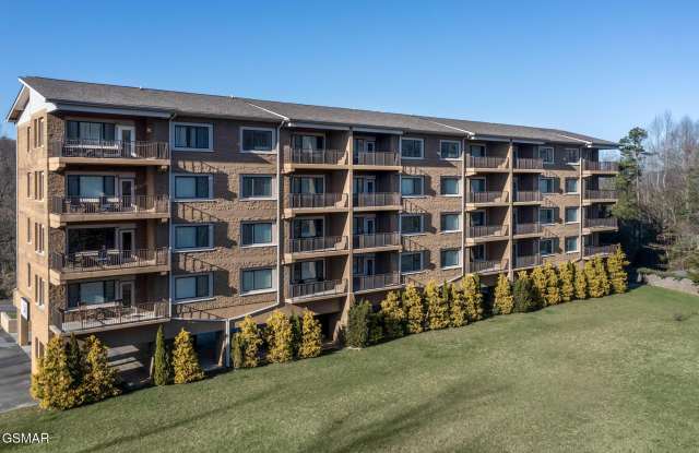 523 Gatlin Drive unit: 124 photos photos